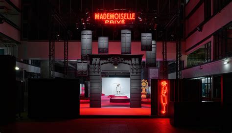 chanel exhibition hong kong 2018|THE MADEMOISELLE PRIVÉ EXHIBITION OPENS IN HONG .